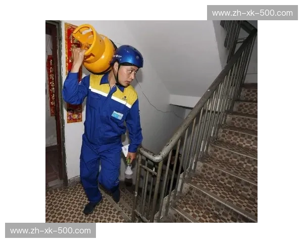 开云体育训练花絮：在汗水里看见成长的光